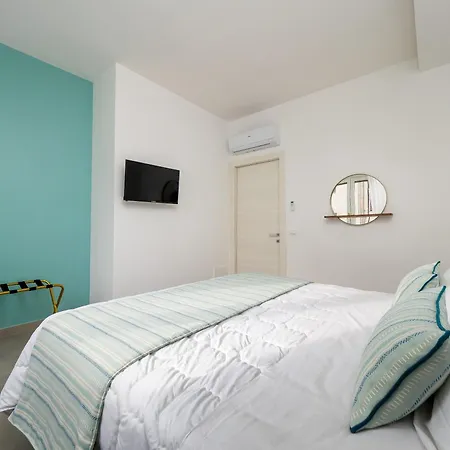 Amal - Elegant In Sorrento